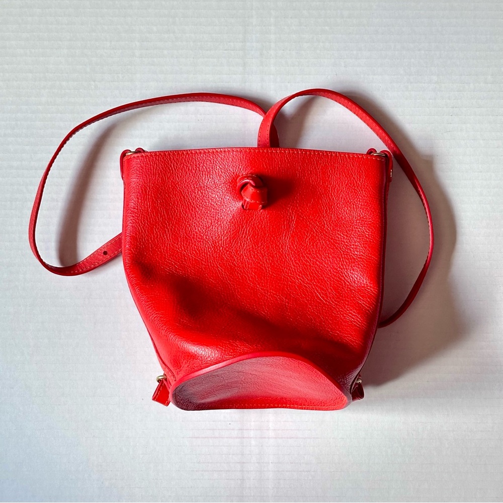 Lindquist Objects Small Cyl Bag in Persimmon